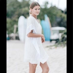 Sand and Surf California Gauzy Eyelet Coverup M/L